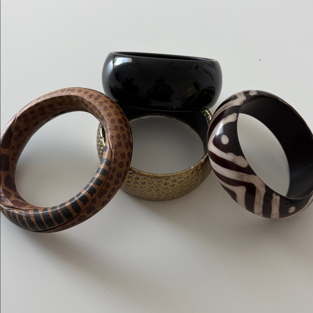 Set of Four Stylish Bangle Bracelets - Picture 2 of 3